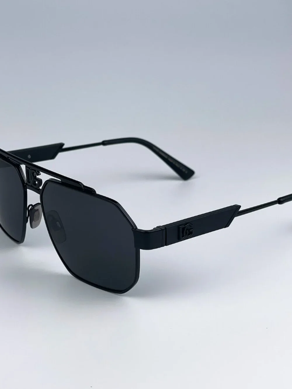 DOLCE & GABBANA DG2294 01/87 BLACK PILOT DARK GREY SUNGLASSES